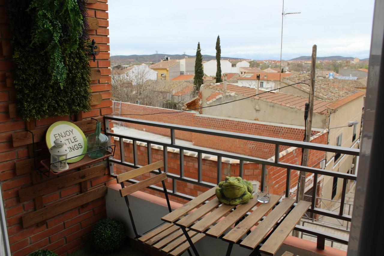 Apartamentos Oncemolinos Con Desayuno Consuegra Exterior photo