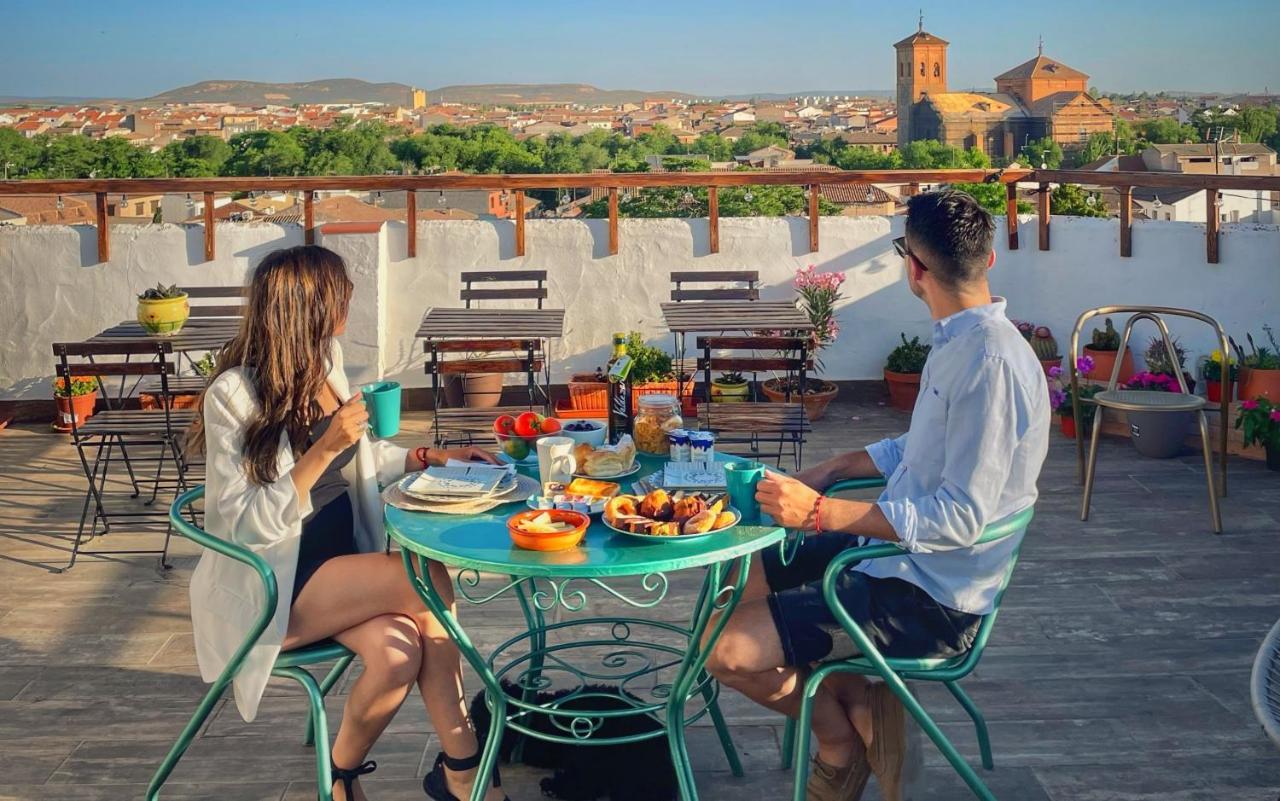 Apartamentos Oncemolinos Con Desayuno Consuegra Exterior photo