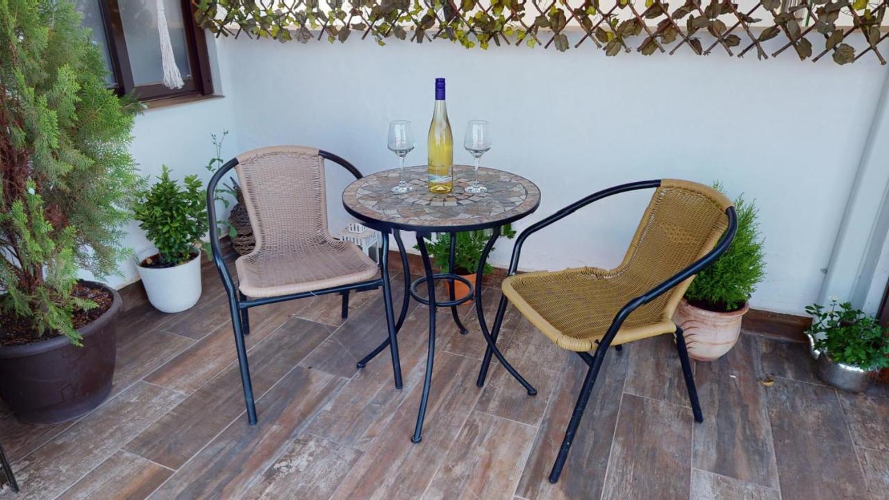 Apartamentos Oncemolinos Con Desayuno Consuegra Exterior photo