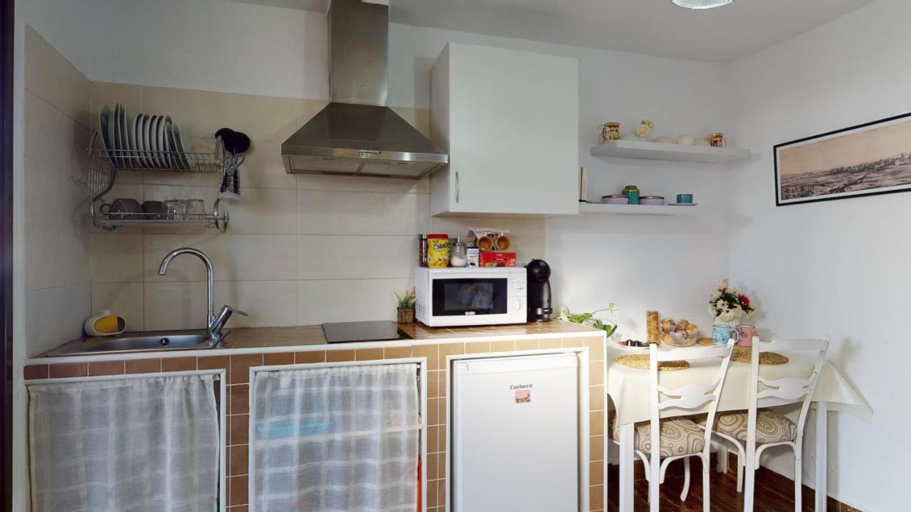 Apartamentos Oncemolinos Con Desayuno Consuegra Exterior photo